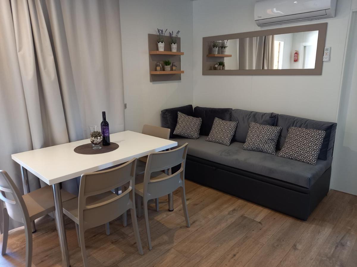 Mobile Home Agava 2 Biograd Na Moru Zewnętrze zdjęcie