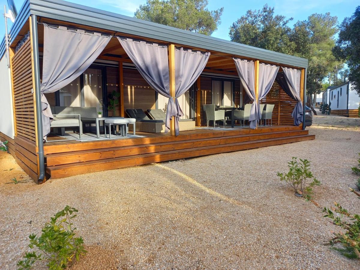 Mobile Home Agava 2 Biograd Na Moru Zewnętrze zdjęcie